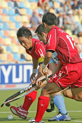 © hHerbert Bohlscheid (www.sportfoto.tv) / Wolfgang Quednau (www.hockeyimage.net)